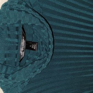 Banana republic turtleneck L
